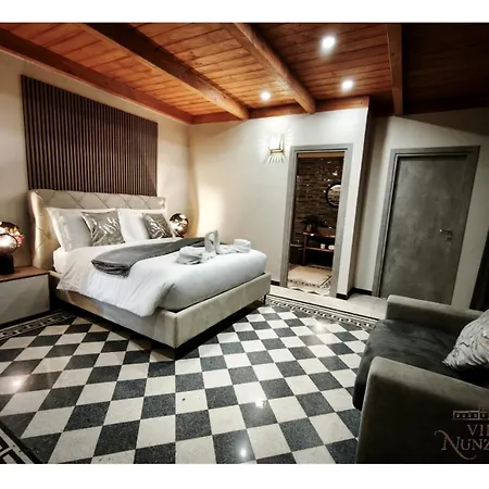 Nunziante Grand Estate, Pompei Pensión 4*